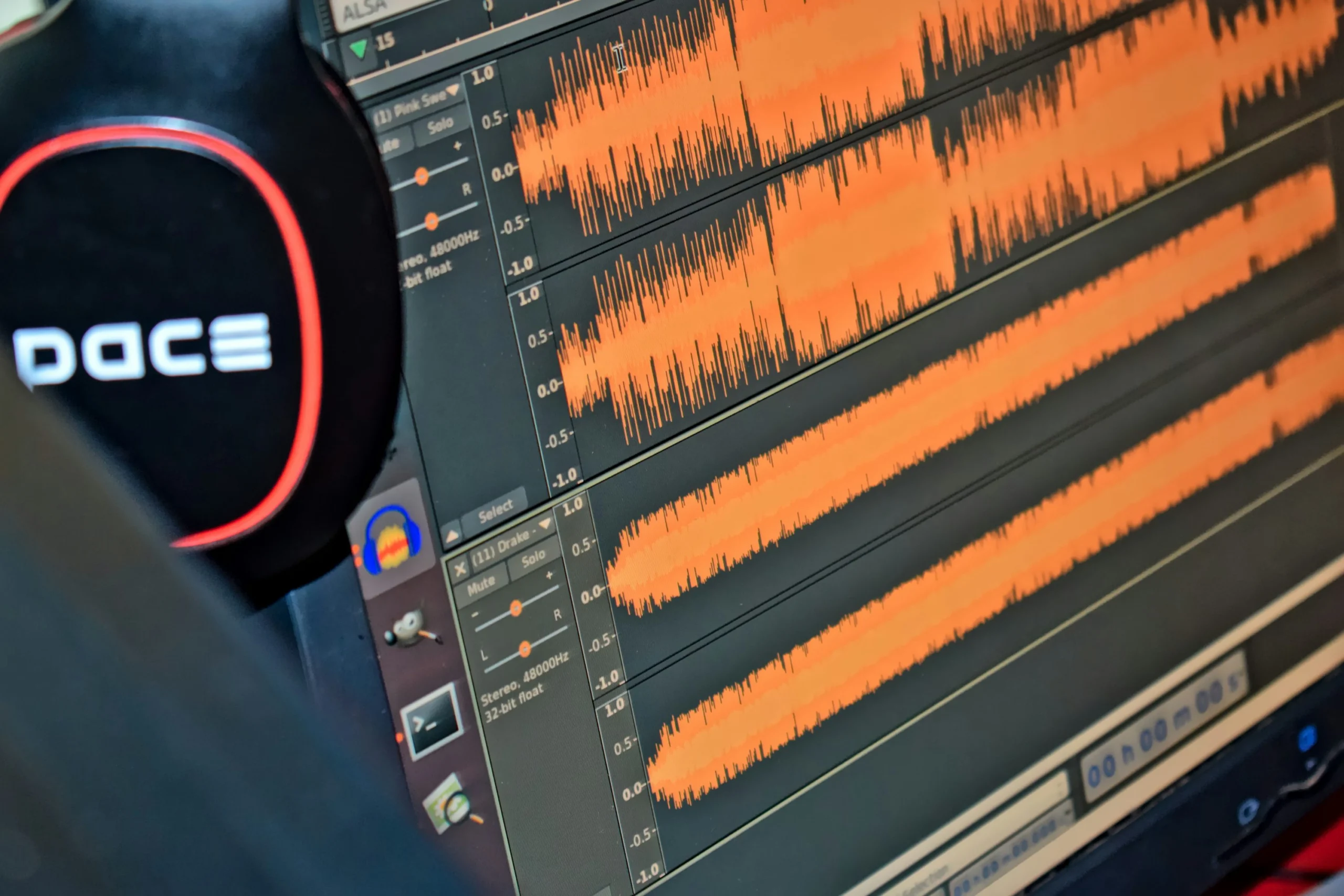 audio reactive ai music video waveform